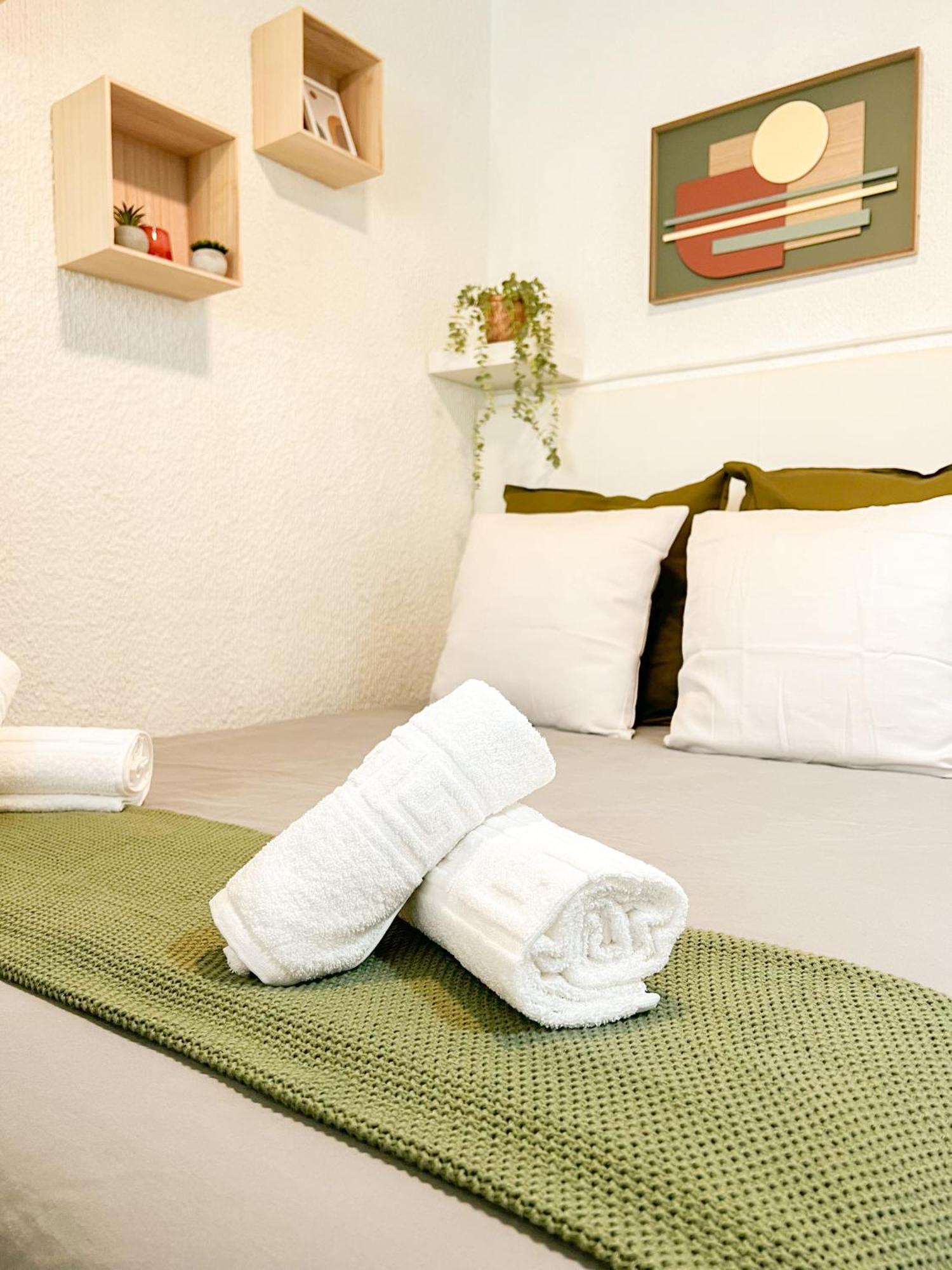 Cozy And Bright Flat With Pool Apartman Torremolinos Kültér fotó