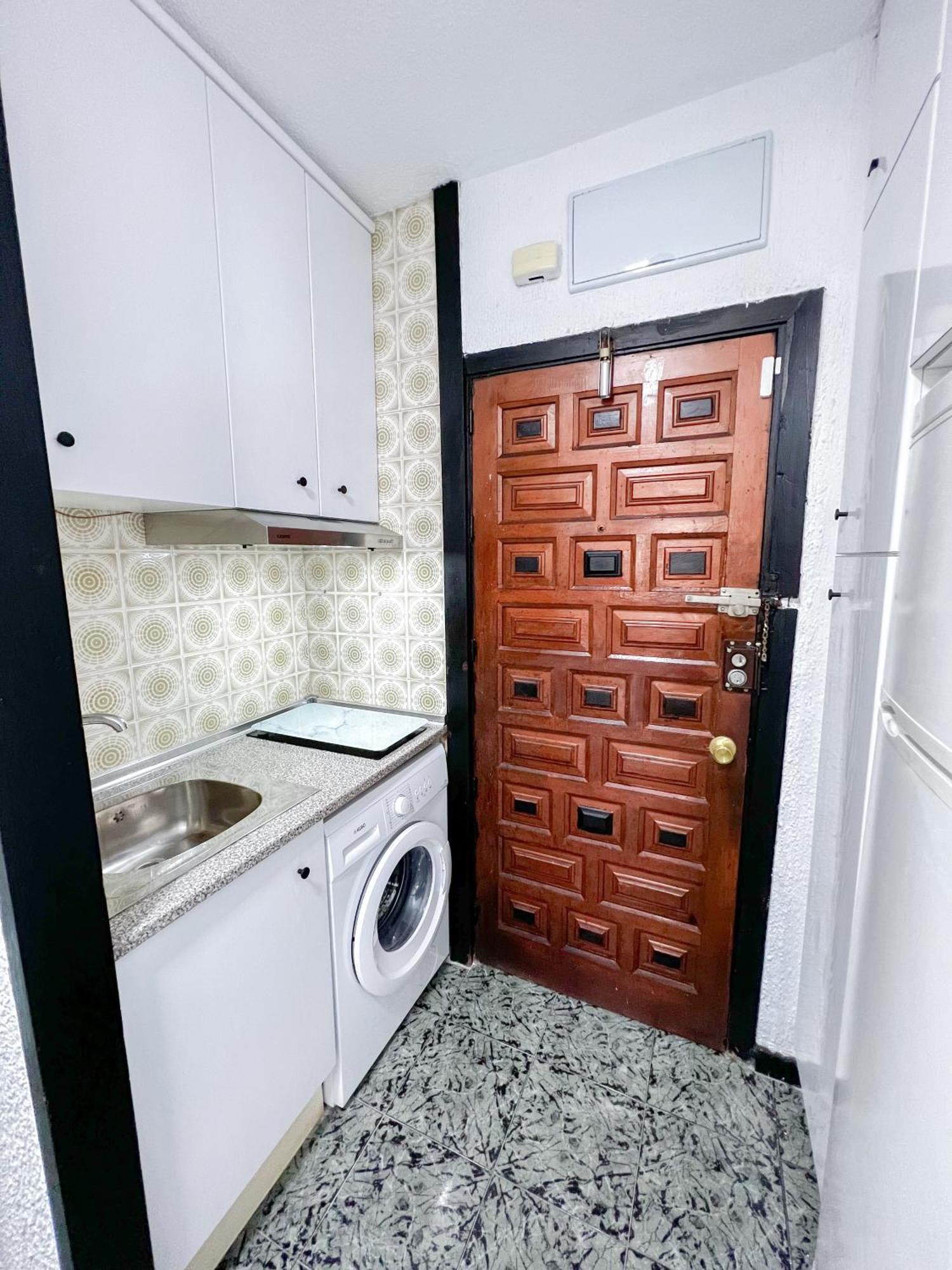 Cozy And Bright Flat With Pool Apartman Torremolinos Kültér fotó
